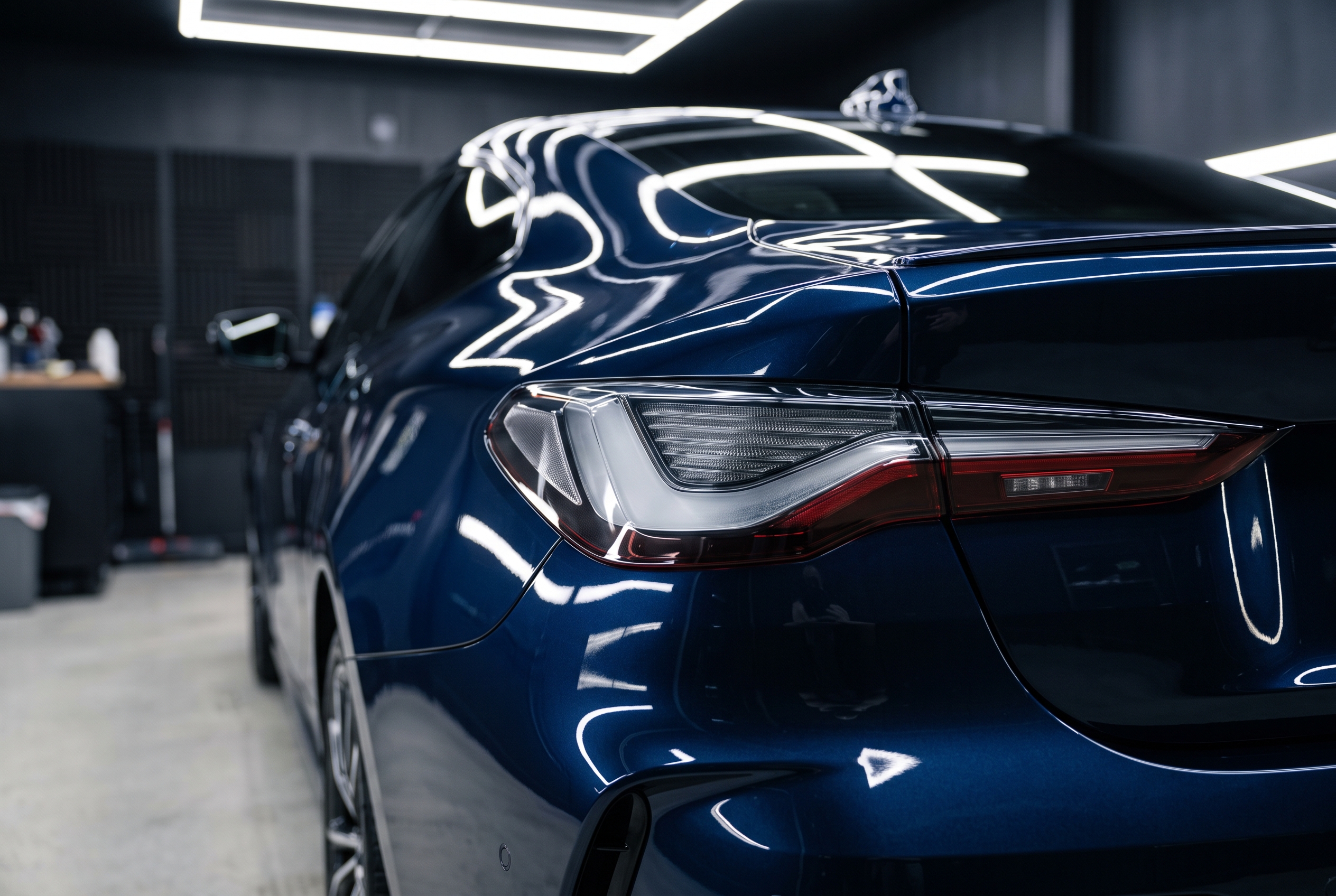 Ceramic coating deep gloss on rear quarter panel and taillight area